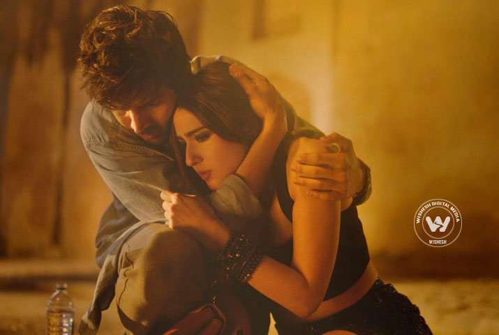 /media/k2/galleries/73436/Love-Aaj-Kal-02