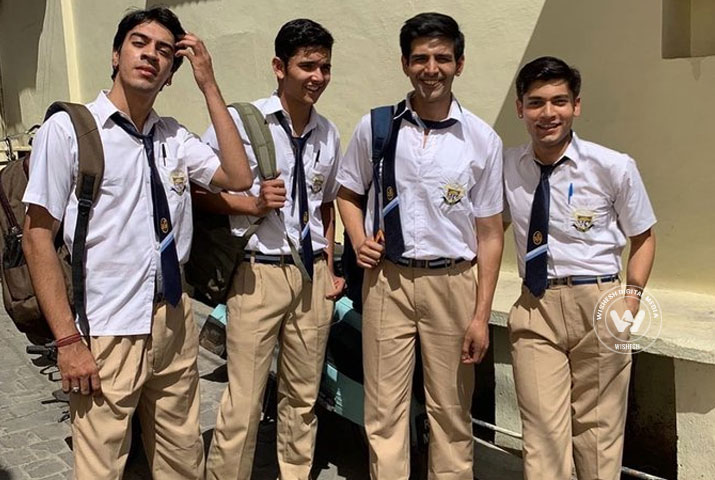 /media/k2/galleries/73436/Love-Aaj-Kal-07