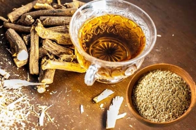 Mulethi-Ajwain Water Helps to Improve Respiratory Health during Pollution