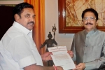 Palaniswami took oath as CM of Tamil Nadu, top stories, palaniswami sworn as cm of tamil nadu, Aiadmk