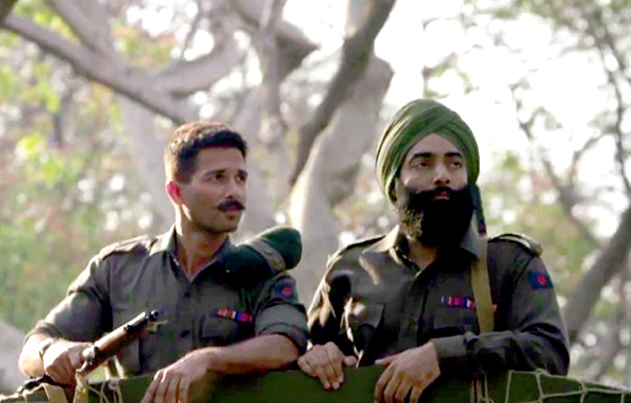 /media/k2/galleries/60238/Rangoon-Movie-Stills-04