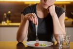 Disordered Eating articles, Disordered Eating findings, five signs of disordered eating, Disordered eating