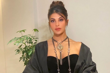 Jacqueline Fernandez Detained In Mumbai Airport