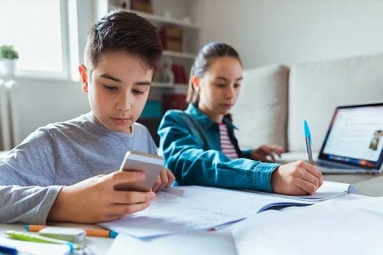 Indian Parents No Longer Scared of Kids Using Internet for Homework