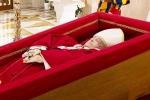 Pope Francis first click, Pope Francis latest, pope francis funeral to be held on saturday, Walk