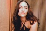 Sonakshi Sinha news, Chiranjeevi news, sonakshi sinha in chiranjeevi s next, Sonakshi