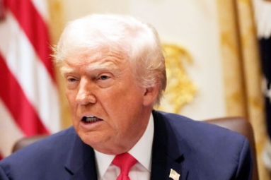 Trump Threatens Netflix's $83 Billion Warner Bros Bid