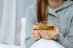 Herbal Tea breaking, Herbal Tea for 30 days, what happens when you drink herbal tea for 30 days, Mom