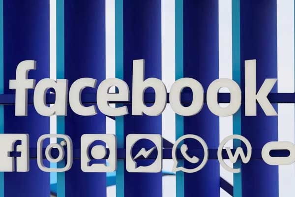 Facebook Removes 30 Fake Pages 'Designed to Influence U.S. Mid-term Elections'